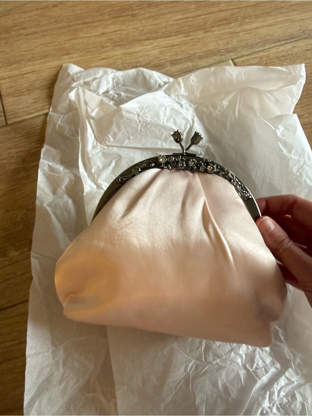 NWT Kate Landry Blush Pink Satin Rose Kiss Lock Y2K Coquette Evening Bag